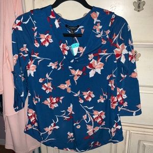 Stitch Fix 41 Hawthorn Blue Floral Tab Sleeve XS NWT